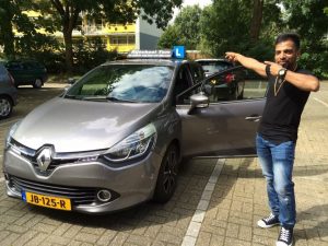 www.rijschooltom.nl De snelste weg naar een rijbewijs!!