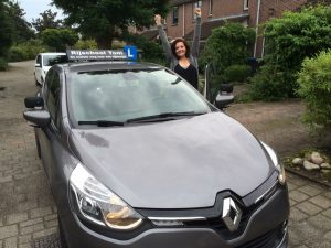 www.rijschooltom.nl De snelste weg naar een rijbewijs!!