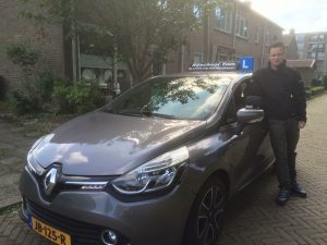 www.rijschooltom.nl De snelste weg naar een rijbewijs!!